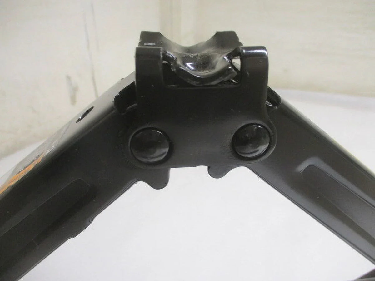 Pre-Owned 2019 Chevrolet Trax Wheel Tire Jack Assembly w/Tool OEM LKQ (Good)